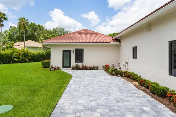 $2,850,000 | 7916 Saddlebrook Drive, Port St. Lucie, FL 34986
