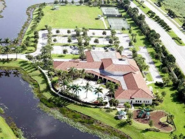 $2,850,000 | 7916 Saddlebrook Drive, Port St. Lucie, FL 34986