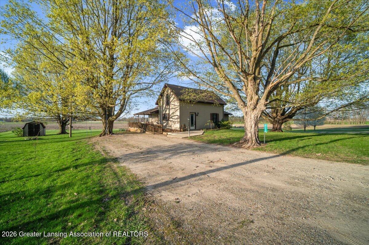 5120 West Humphrey Road Ithaca, MI 48847 - Photo 13 of 59 27-EXTERIOR 14