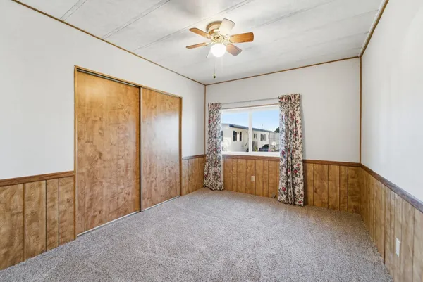 a view of a storage & utility room