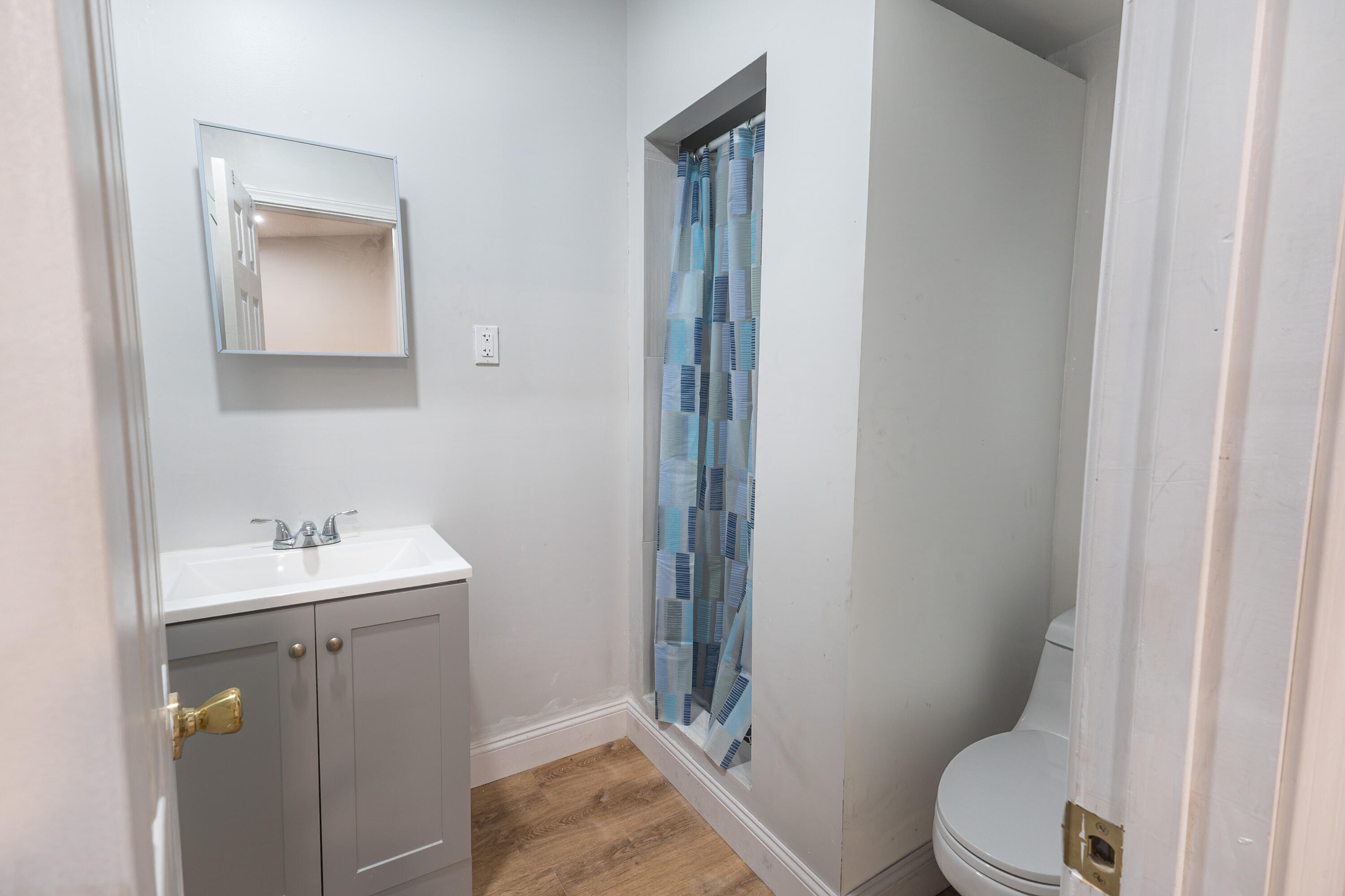 35 Oakland Street Waterville, ME 04901 - Photo 14 of 14 Primary Room Bathroom