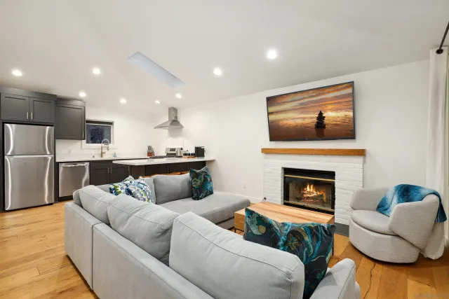 $3,295,000 | 4525-27 Conrad Drive, La Mesa, CA 91941