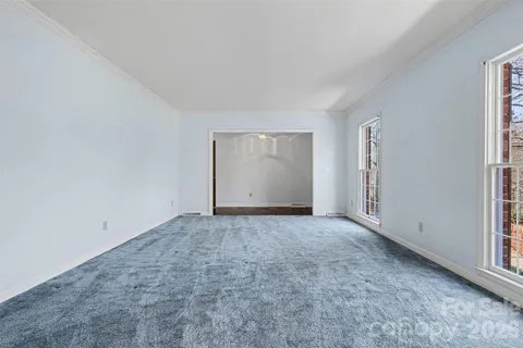 $675,000 | 754 Charter Place, Charlotte, NC 28211