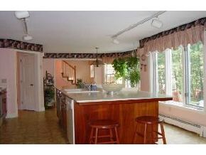 16 Netherwood Road Windham, NH 03087 - Photo 3 of 9