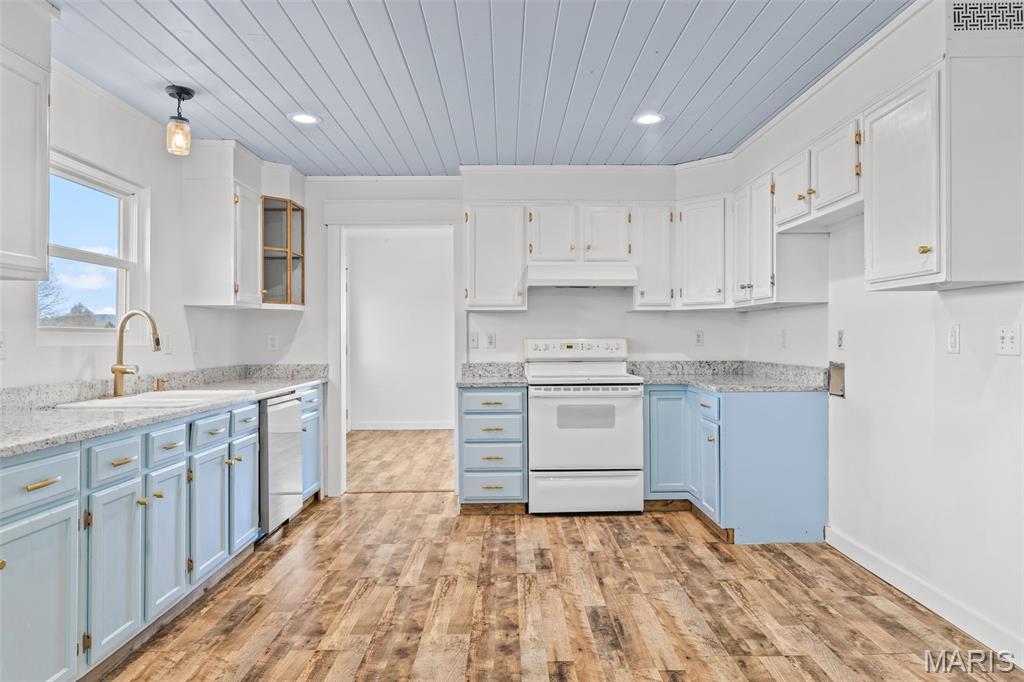 2161 Young Road Pacific, MO 63069 - Photo 29 of 53