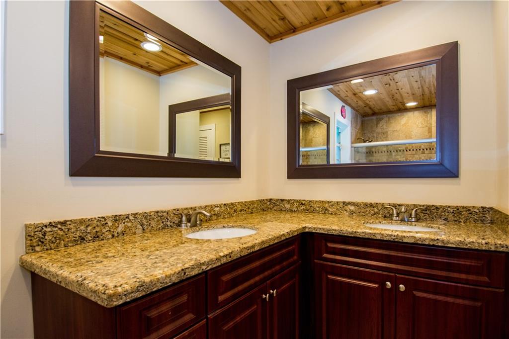 8931 Southwest Avocado Lane Stuart, FL 34997 - Photo 30 of 54 Gallery Image 30