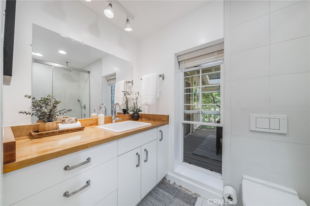 29552 Silverado Canyon Road Silverado, CA 92676 - Photo 19 of 46