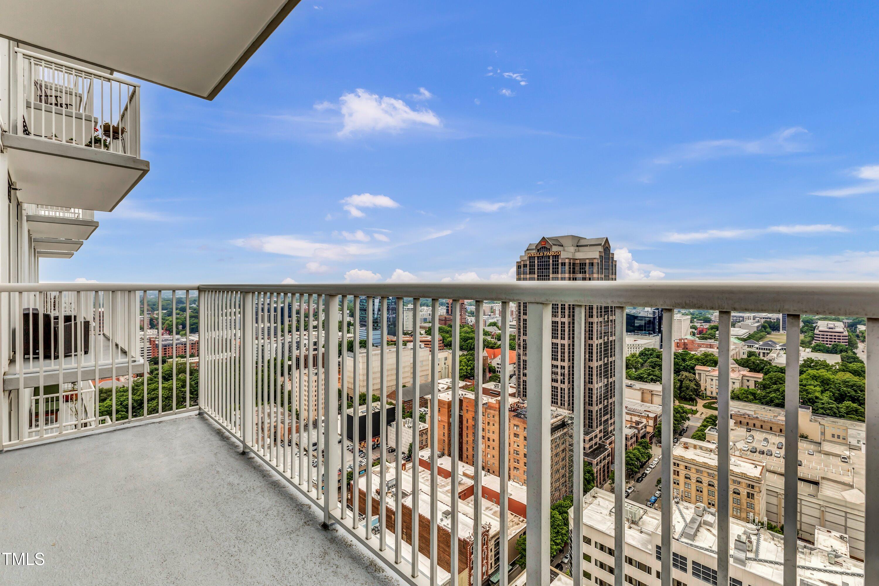 301 Fayetteville Street, Unit 2705 Raleigh, NC 27601 - Photo 24 of 45 34-IMG_7072