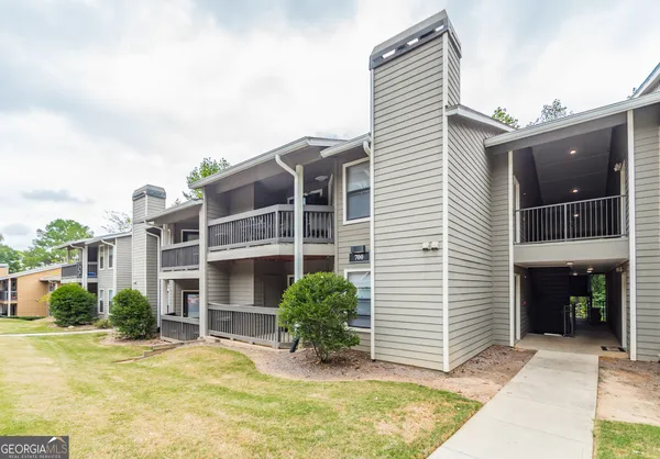 $1,242 | 8085 Adair Lane, Unit 415, Sandy Springs, GA 30350