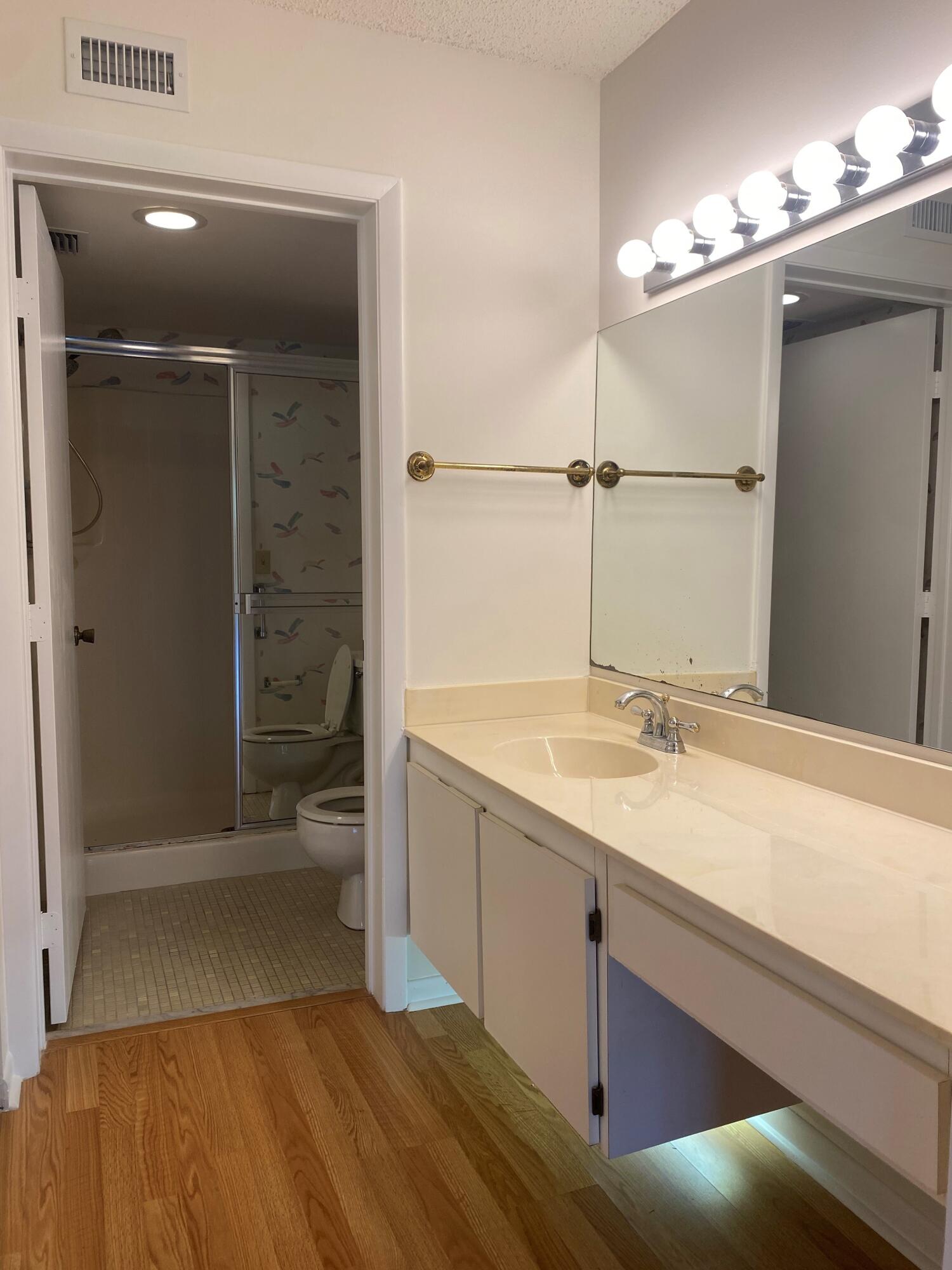 401 Pinecrest Circle, Unit A Jupiter, FL 33458 - Photo 8 of 14 7