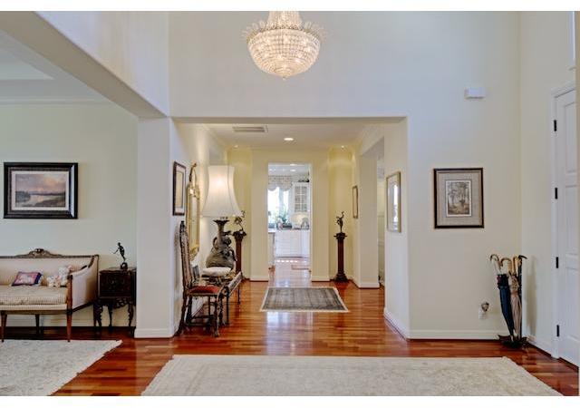 5701 Rutgers Road La Jolla, CA 92037 - Photo 5 of 25