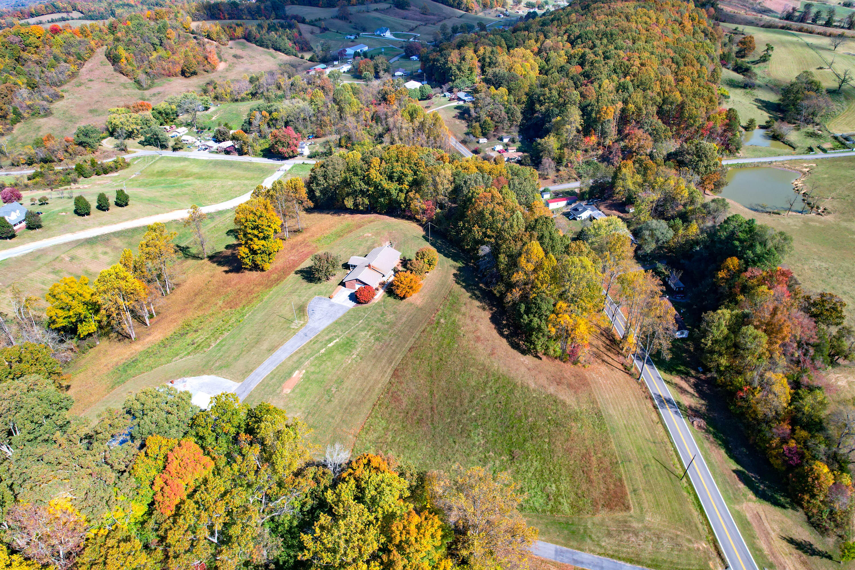 358 Fordtown Road Fall Branch, TN 37656 - Photo 35 of 43 Fordtown-3
