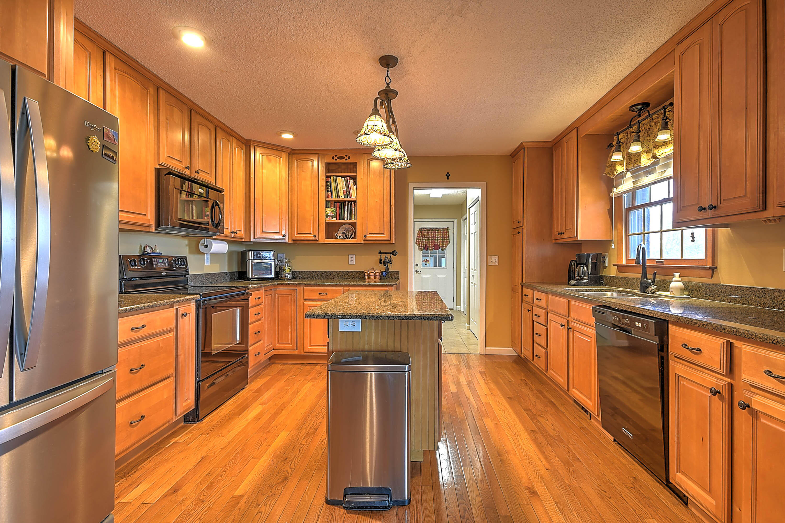 358 Fordtown Road Fall Branch, TN 37656 - Photo 5 of 43 Fordtown-6