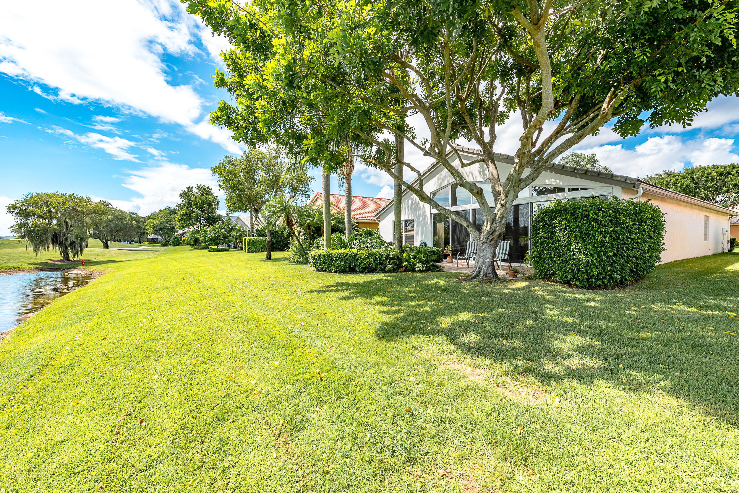 6525 Sun River Road Boynton Beach, FL 33437 - Photo 24 of 30 Exterior view