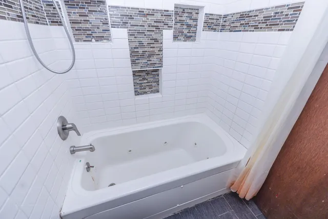 $249,900 | 1117 Anderson Avenue, Joliet, IL 60433