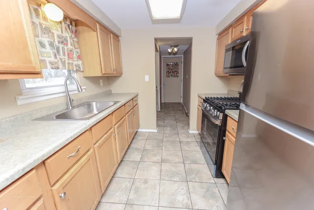 $249,900 | 1117 Anderson Avenue, Joliet, IL 60433