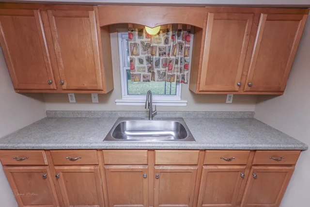 $249,900 | 1117 Anderson Avenue, Joliet, IL 60433