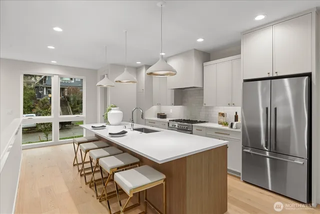 $1,399,950 | 4222 Meridian Avenue North, Seattle, WA 98103