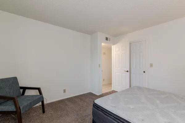 $1,750 | 4422 East Escondido Avenue, Mesa, AZ 85206