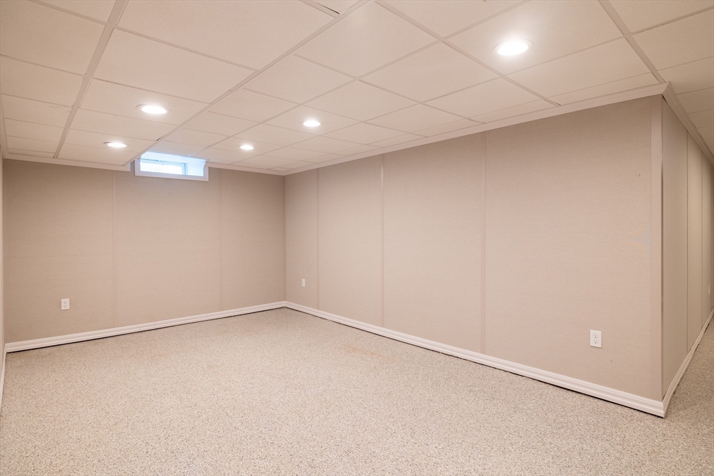 15 Geneva Road Andover, MA 01810 - Photo 21 of 43