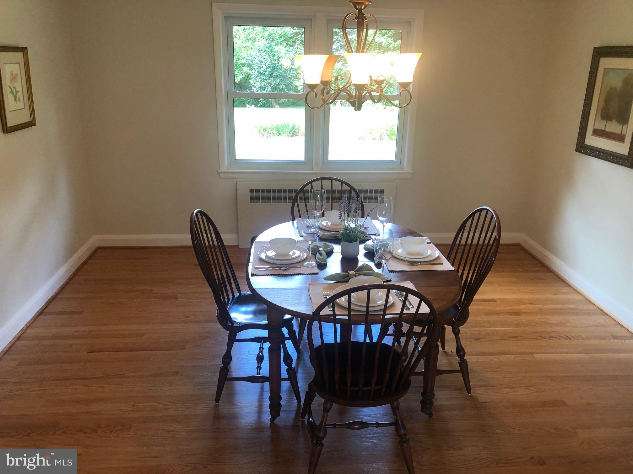 806 Hughes Shop Road Westminster, MD 21158 - Photo 18 of 30 Dining room