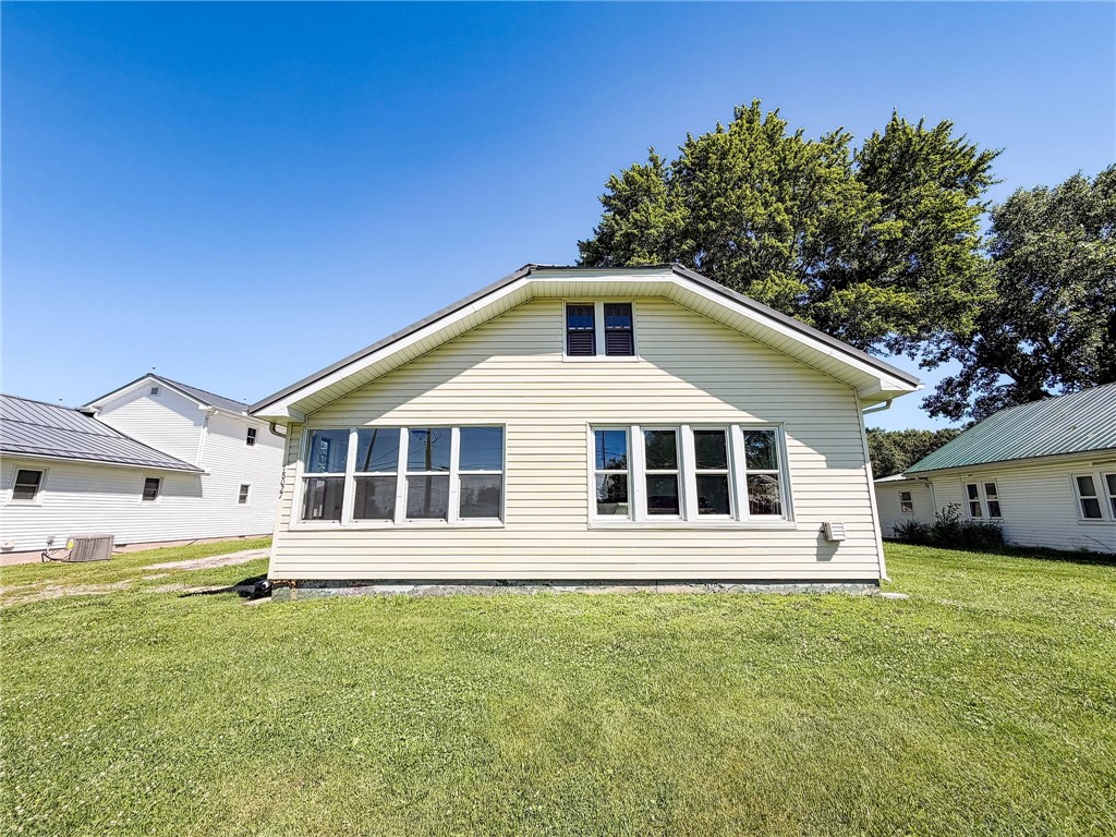 18027 East National Road Marshall, IL 62441 - Photo 2 of 26