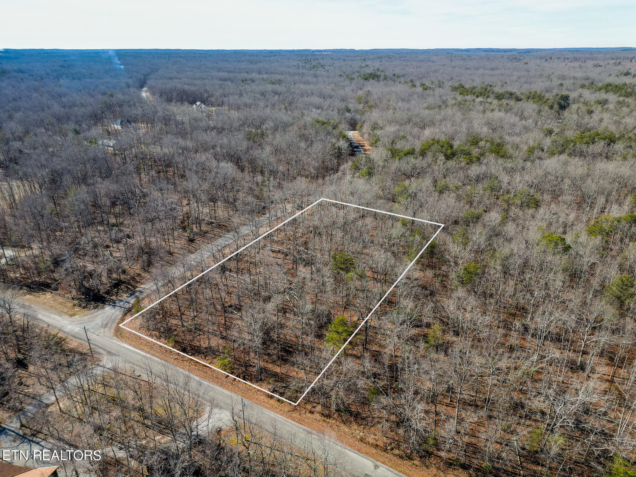 2-ac Anne Road Monterey, TN 38574 - Photo 3 of 11 mls-3