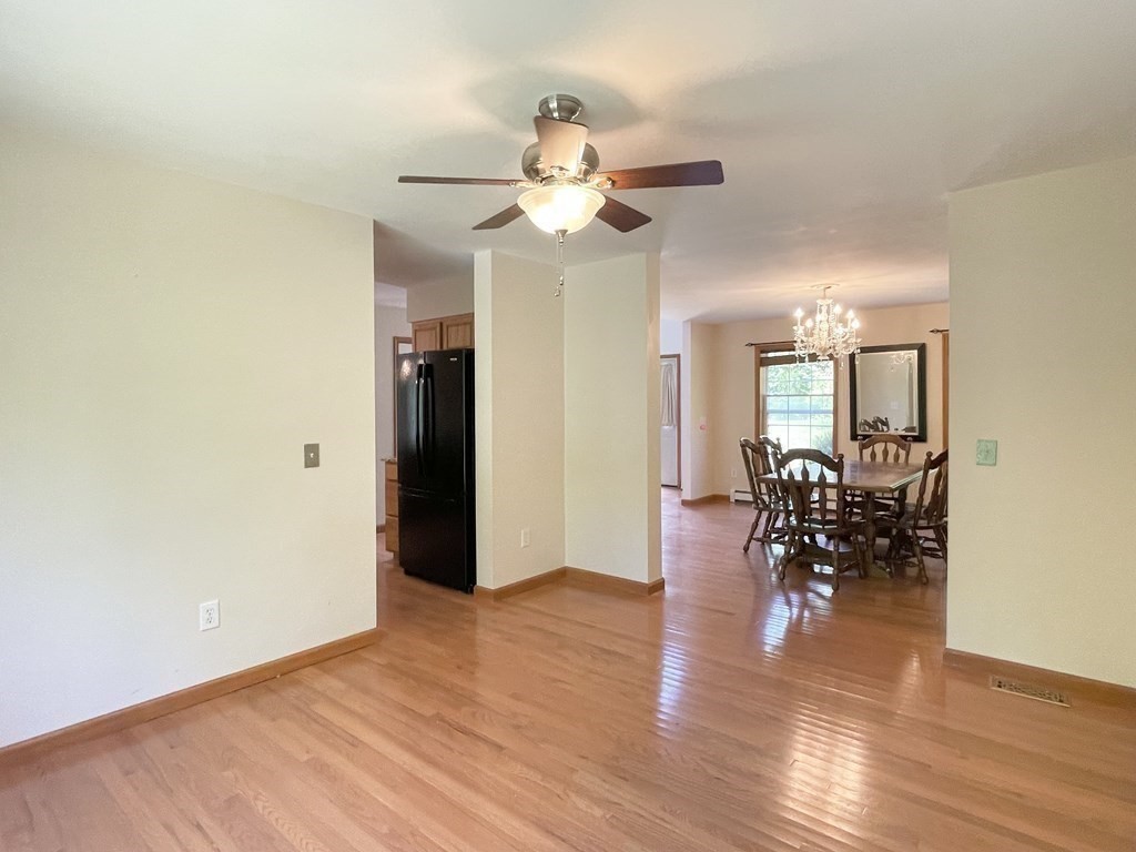 1989 Greenwich Road Hardwick, MA 01082 - Photo 10 of 30 Gallery Image 10