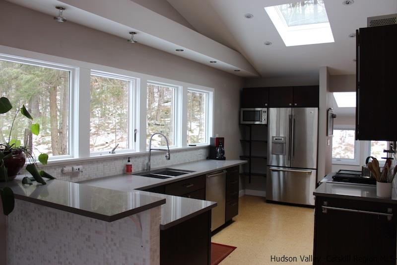 385 Sickler Road Woodstock, NY 12448 - Photo 7 of 33 Photo 7