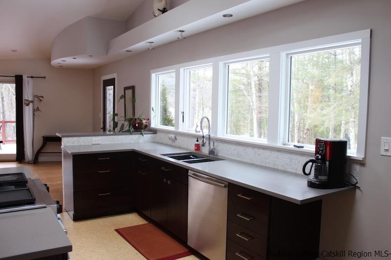 385 Sickler Road Woodstock, NY 12448 - Photo 9 of 33 Photo 9