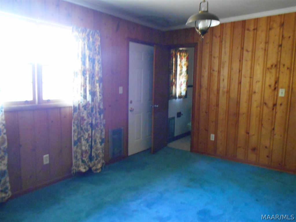 4635 Campground Road Ozark, AL 36360 - Photo 18 of 35 to adjoining bath