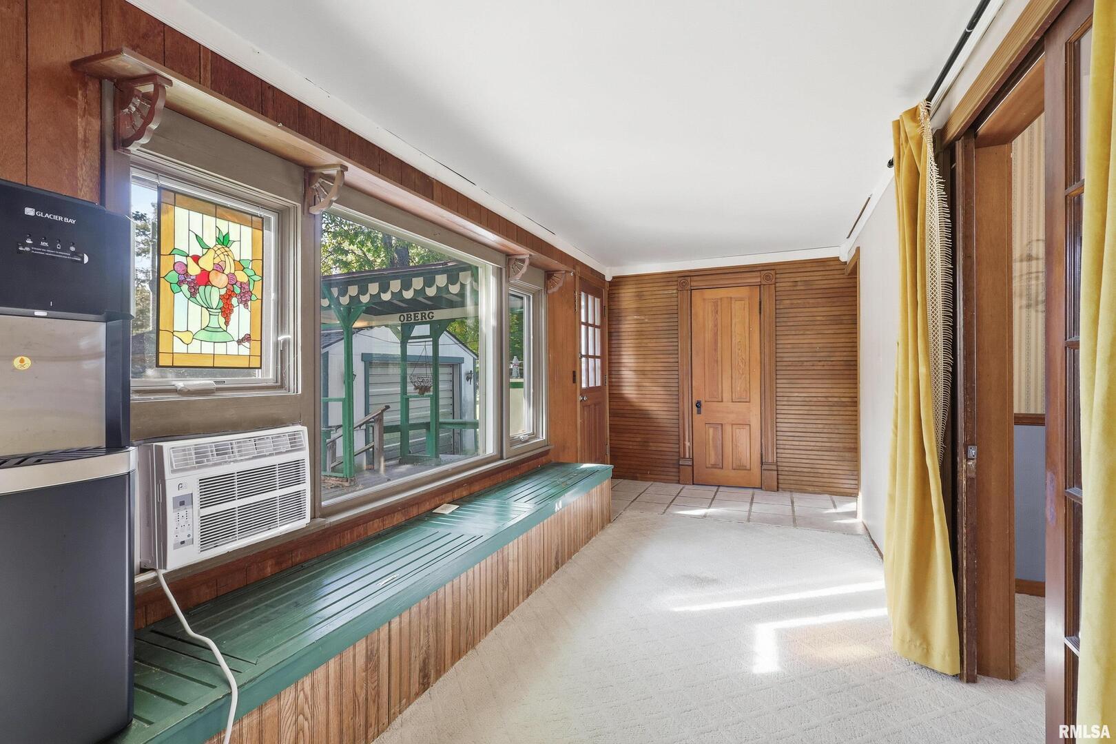 1322 27th Avenue Moline, IL 61265 - Photo 11 of 38