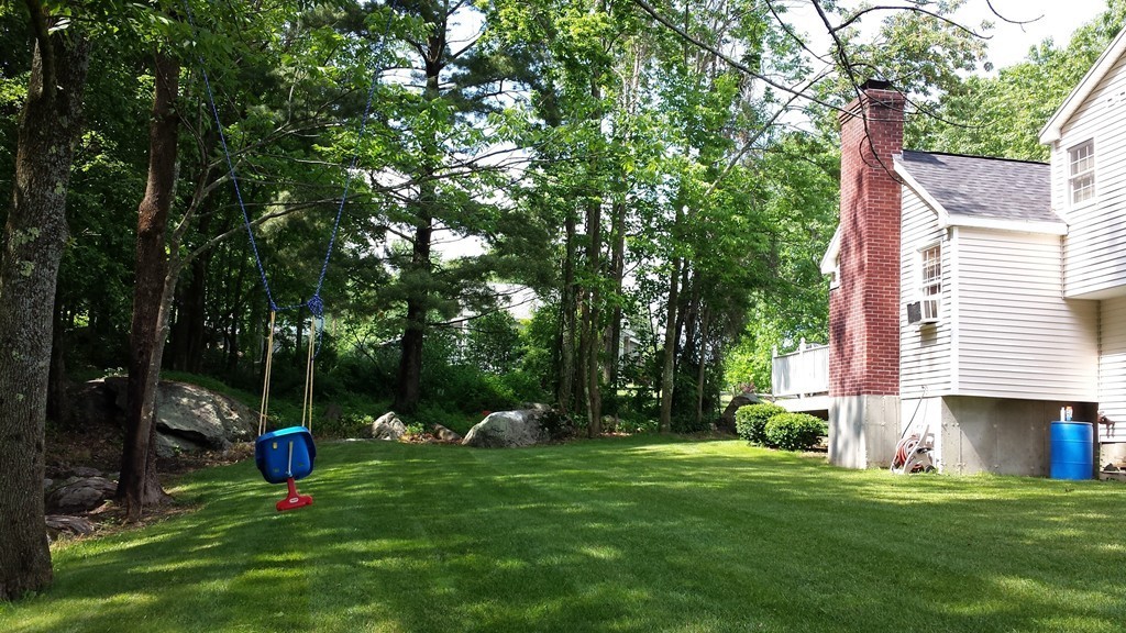 269 Coy Hill Road Warren, MA 01083 - Photo 3 of 20
