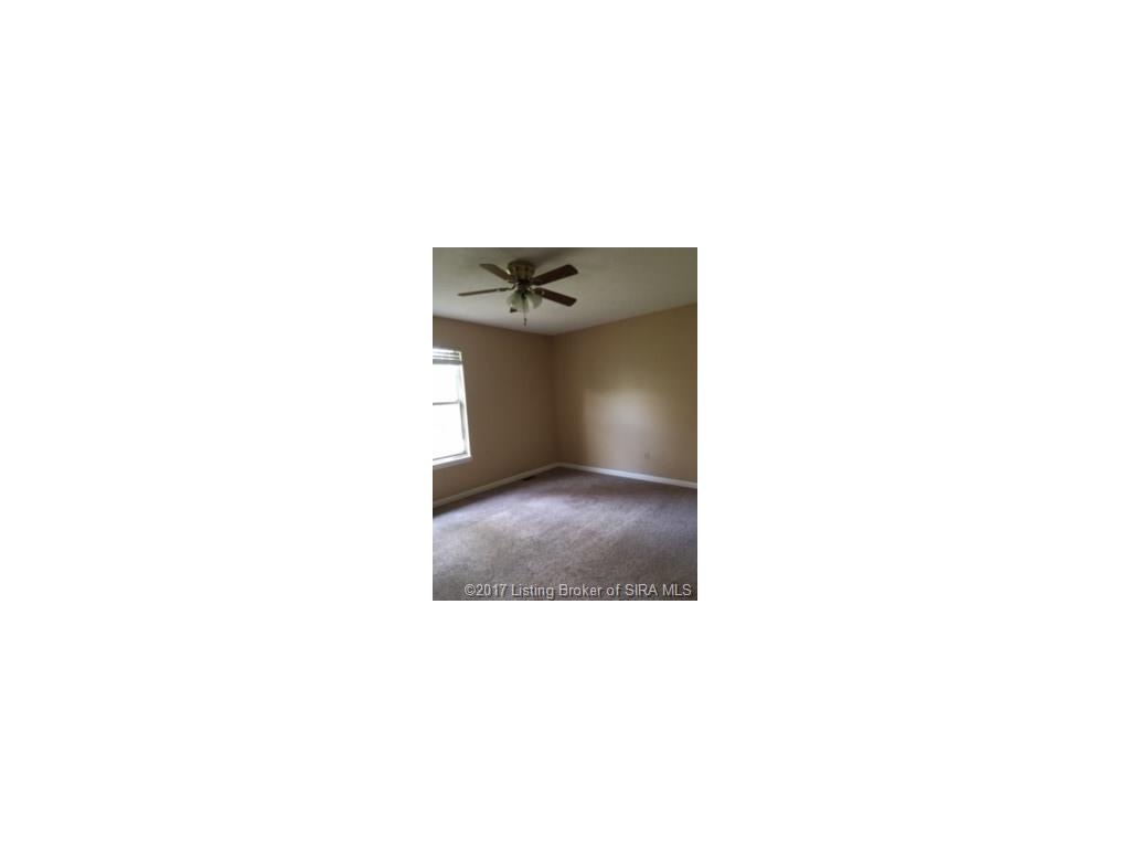 1415 Slate Run Road, Unit 44 New Albany, IN 47150 - Photo 11 of 16 Gallery Image 11