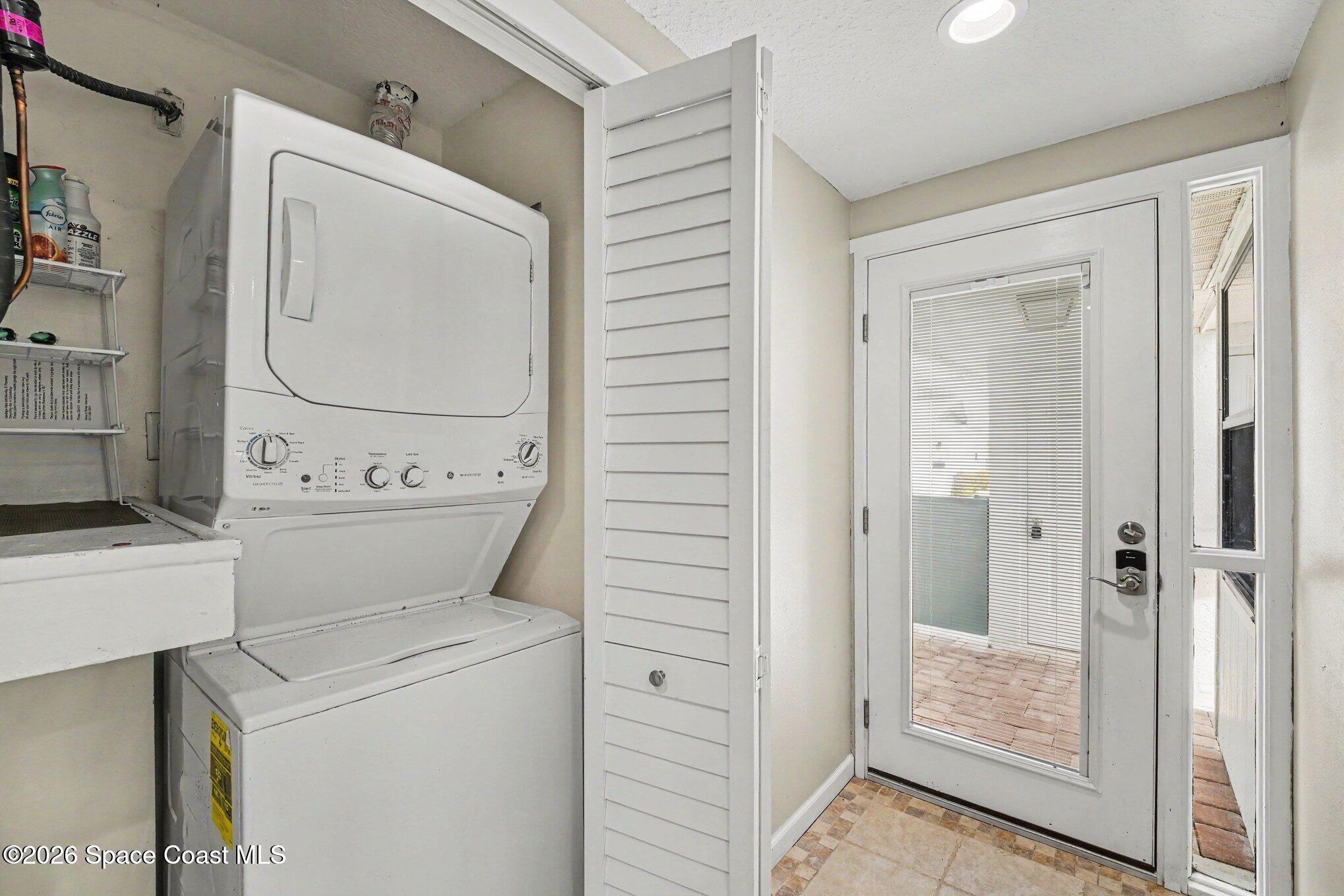 290 Paradise Boulevard, Unit 2 Indialantic, FL 32903 - Photo 14 of 20 Laundry