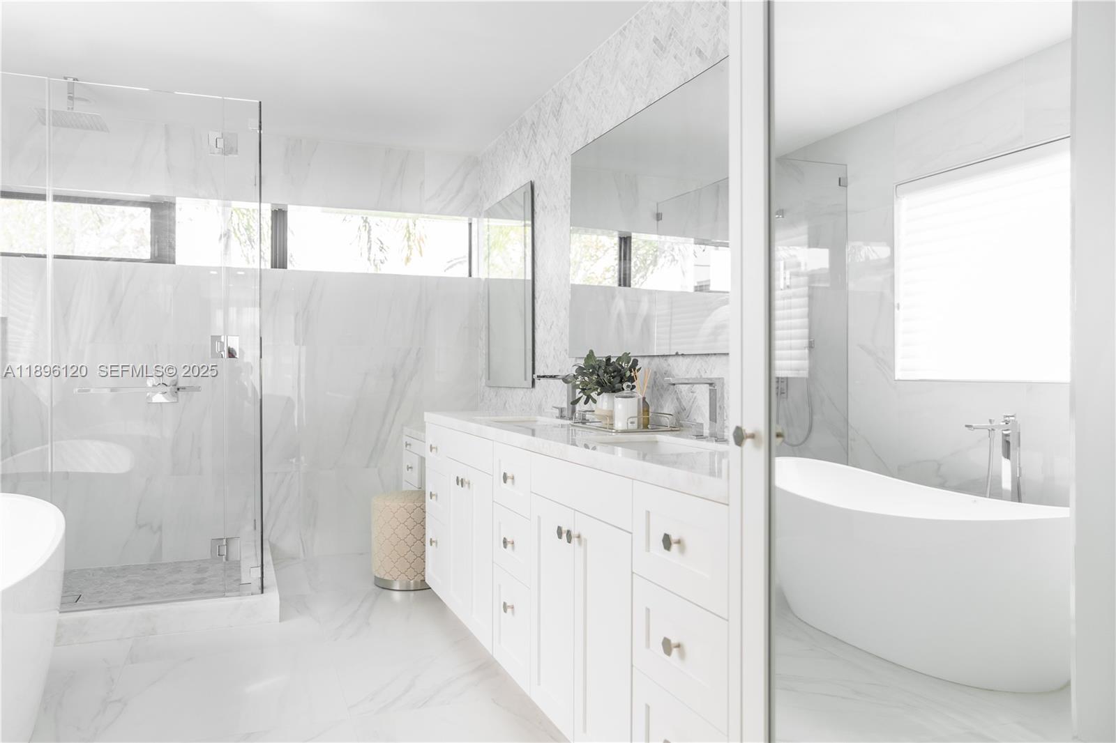 12855 Maple Road North Miami, FL 33181 - Photo 25 of 51