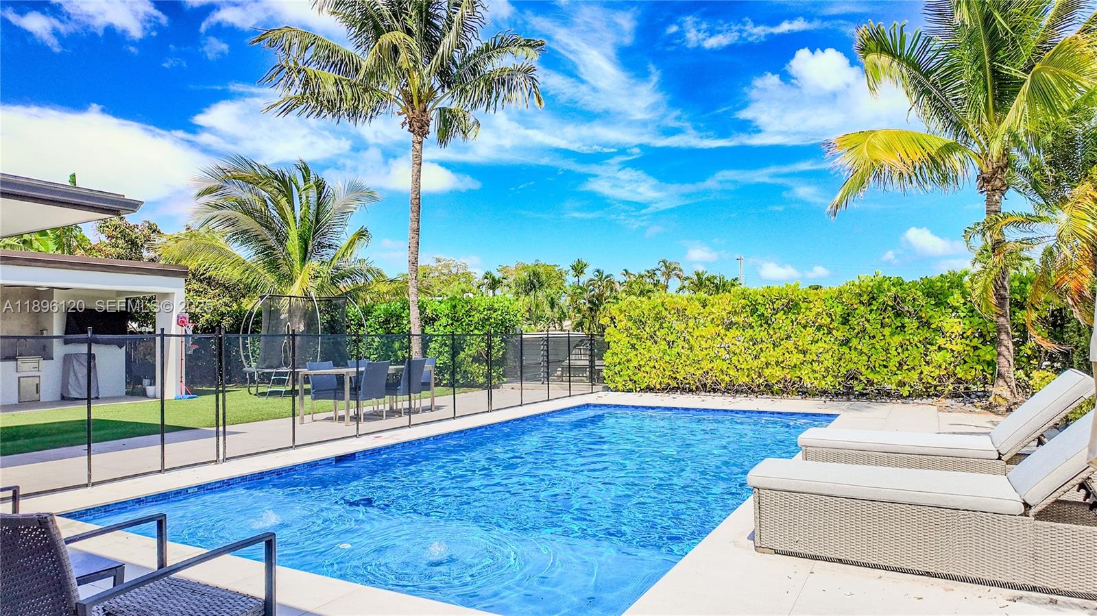 12855 Maple Road North Miami, FL 33181 - Photo 45 of 51