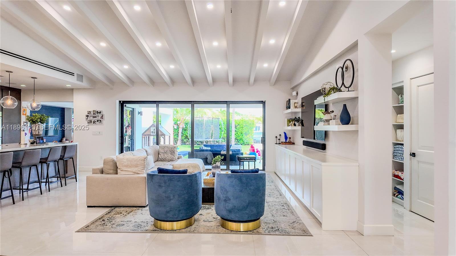 12855 Maple Road North Miami, FL 33181 - Photo 9 of 51