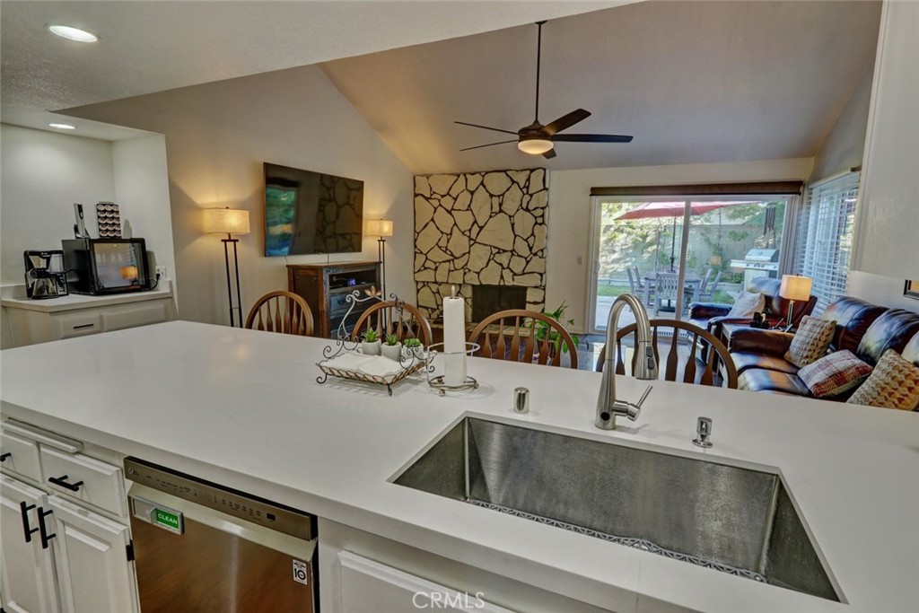 16082 Cache Street Fountain Valley, CA 92708 - Photo 13 of 43 Beautiful & open