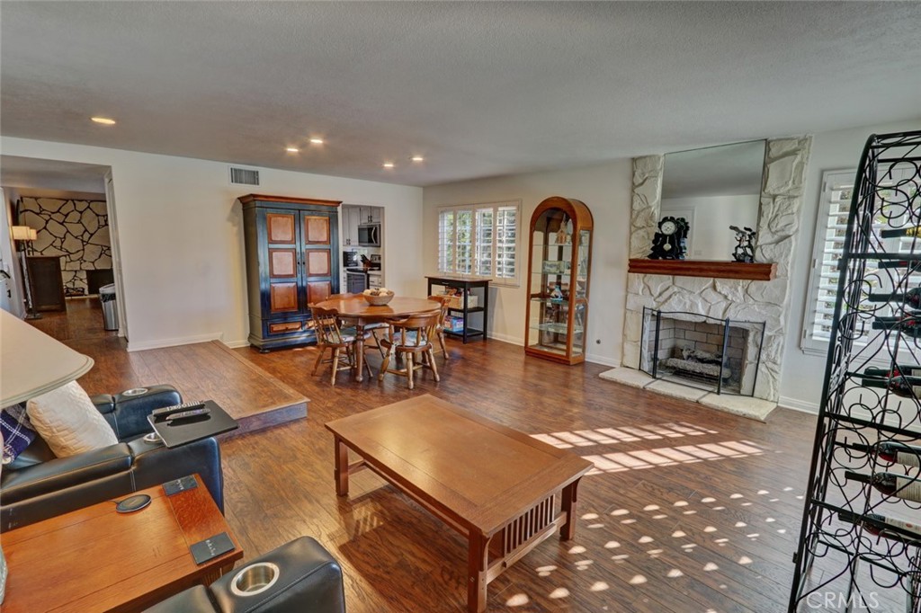 16082 Cache Street Fountain Valley, CA 92708 - Photo 9 of 43 Cozy fireplace #1