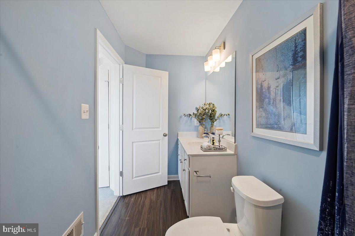 103 Rerdiz Road Hedgesville, WV 25427 - Photo 16 of 35 Model Home Owner Bathroom Elements Look