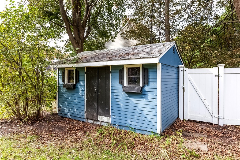 8 Elm Court Maynard, MA 01754 - Photo 22 of 29 Gallery Image 22