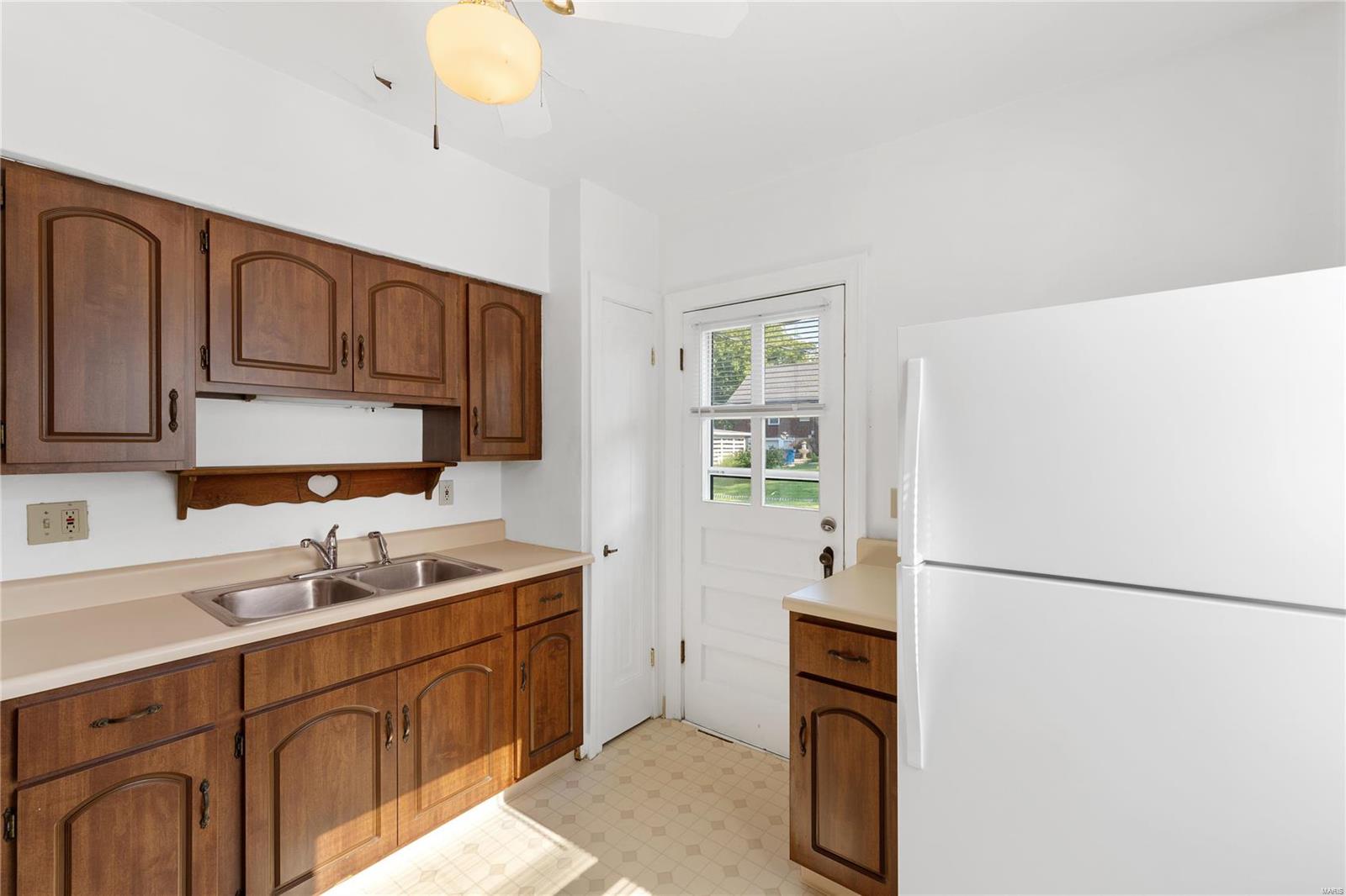 6111 Weber Road St. Louis, MO 63123 - Photo 7 of 23 Gallery Image 7