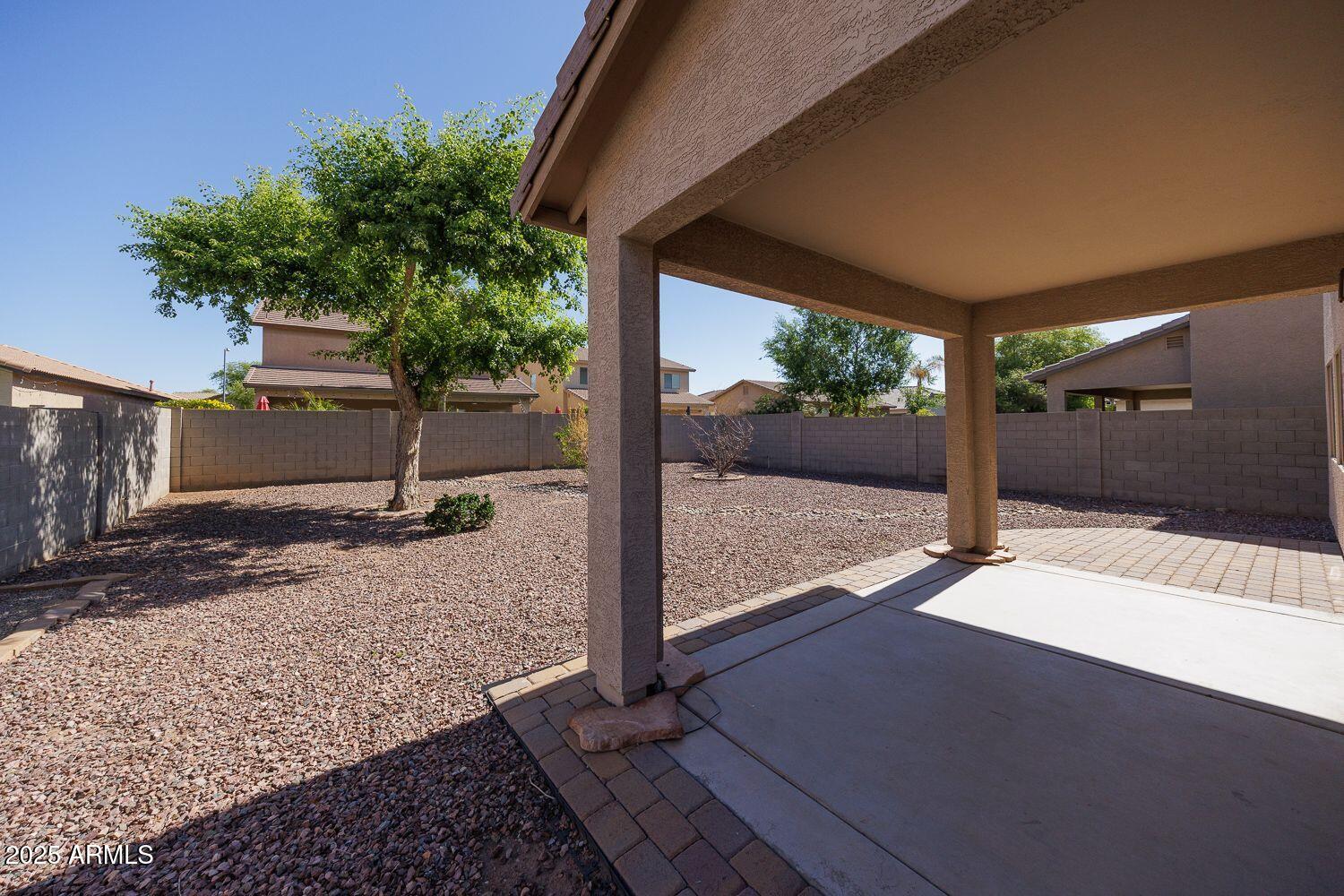 14552 West Hearn Road Surprise, AZ 85379 - Photo 40 of 45 xMAyPN_I