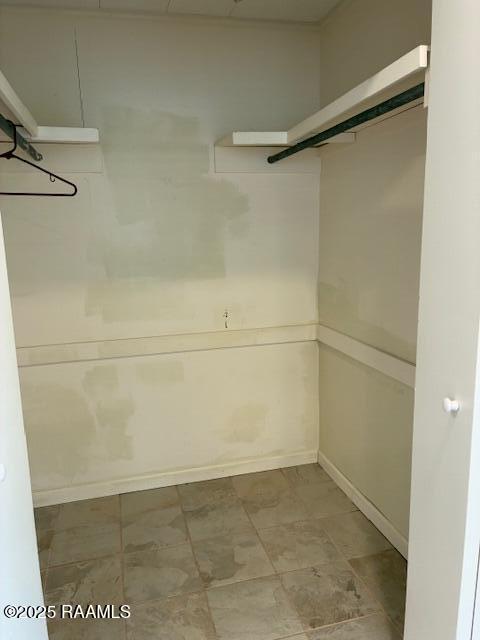 3525 Verot School Road Youngsville, LA 70592 - Photo 22 of 37 Walk-in Closets in Bedrooms