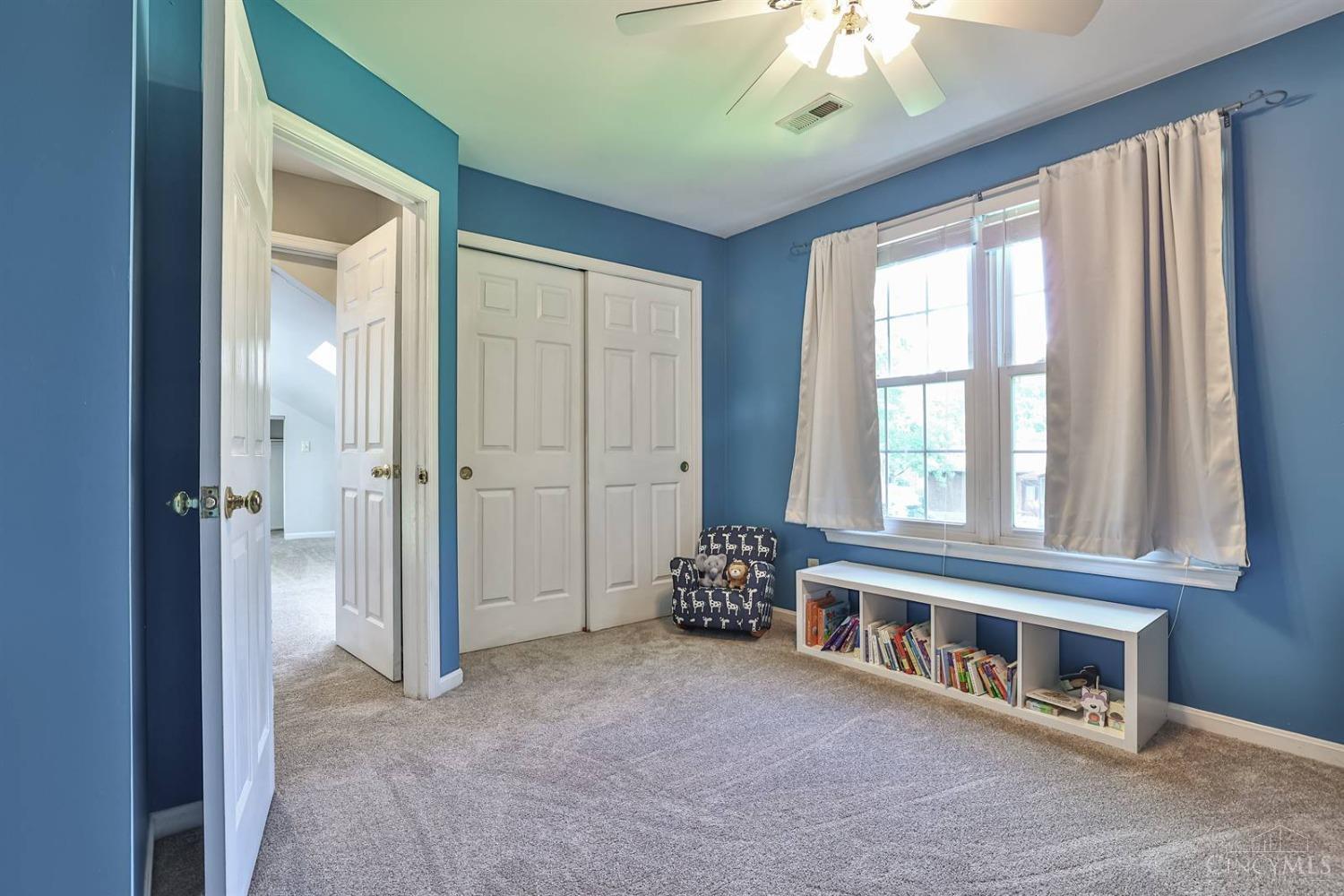 682 Compton Road Cincinnati, OH 45231 - Photo 37 of 49