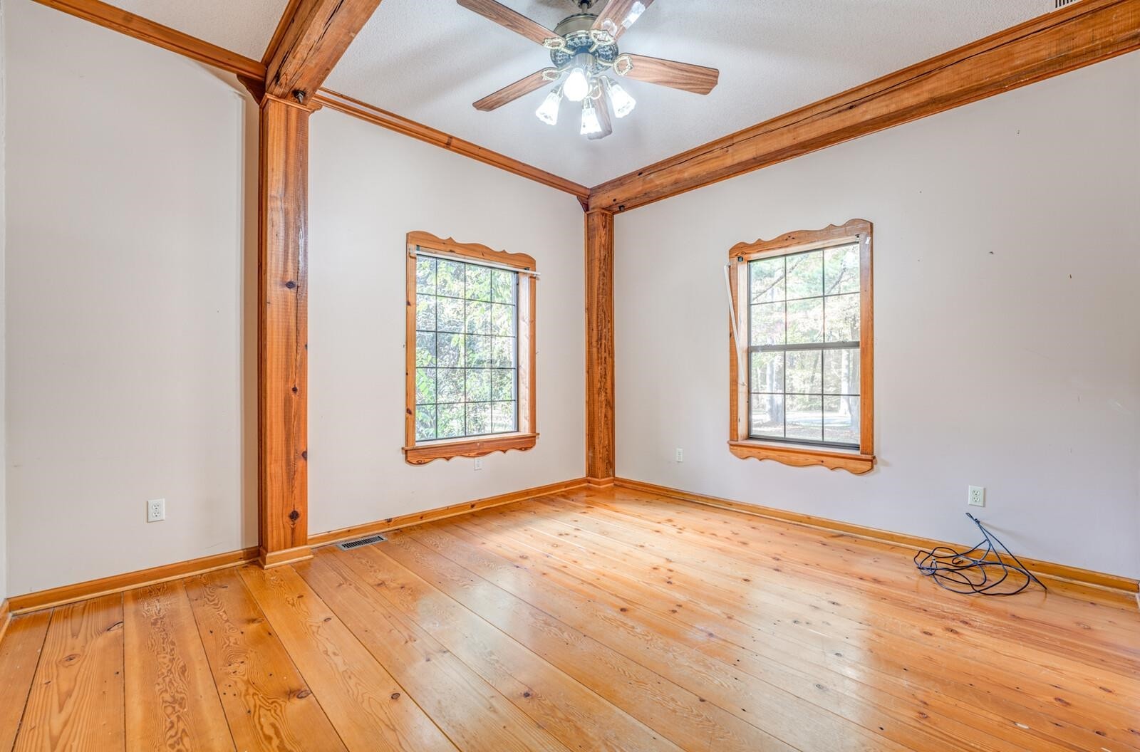 4626 Billy Maher Road Memphis, TN 38135 - Photo 26 of 35 a view of an empty room with a window