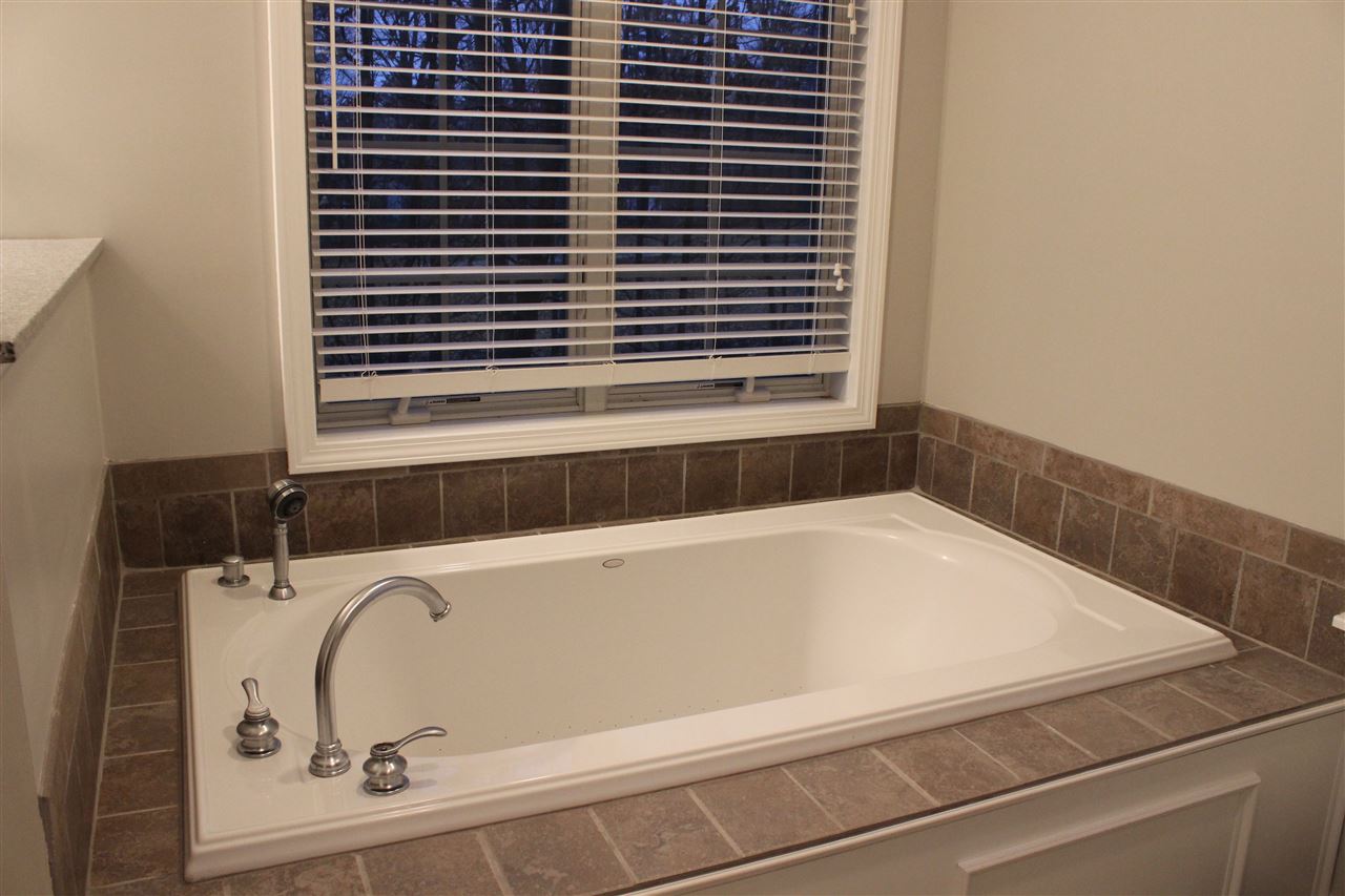 376 Cross Road Rochester, NH 03867 - Photo 15 of 29 Gallery Image 15