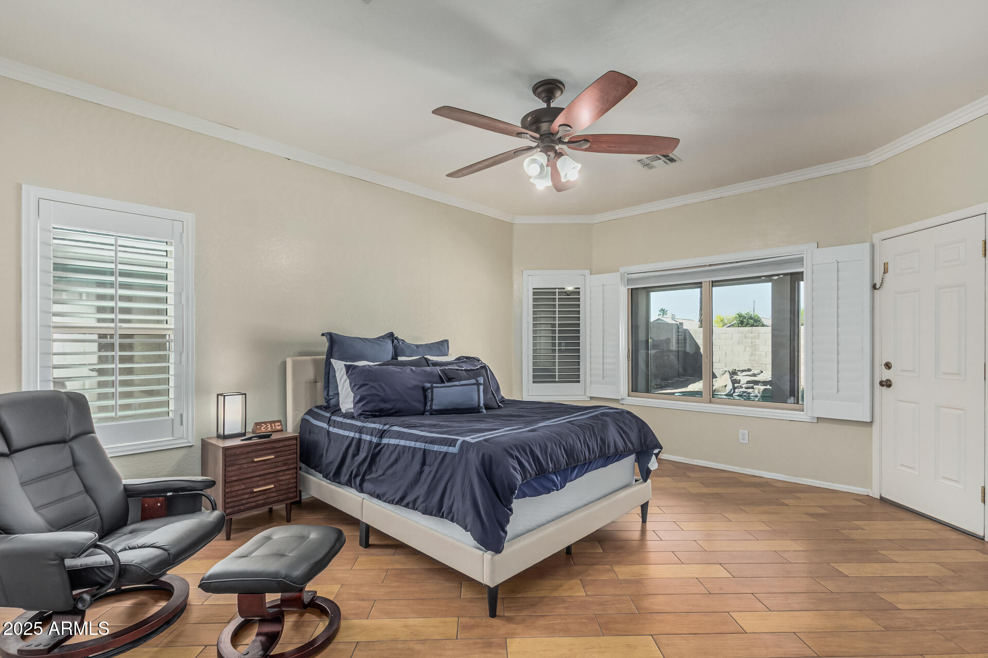 240 West Brooks Street Gilbert, AZ 85233 - Photo 12 of 33 14 Brooks
