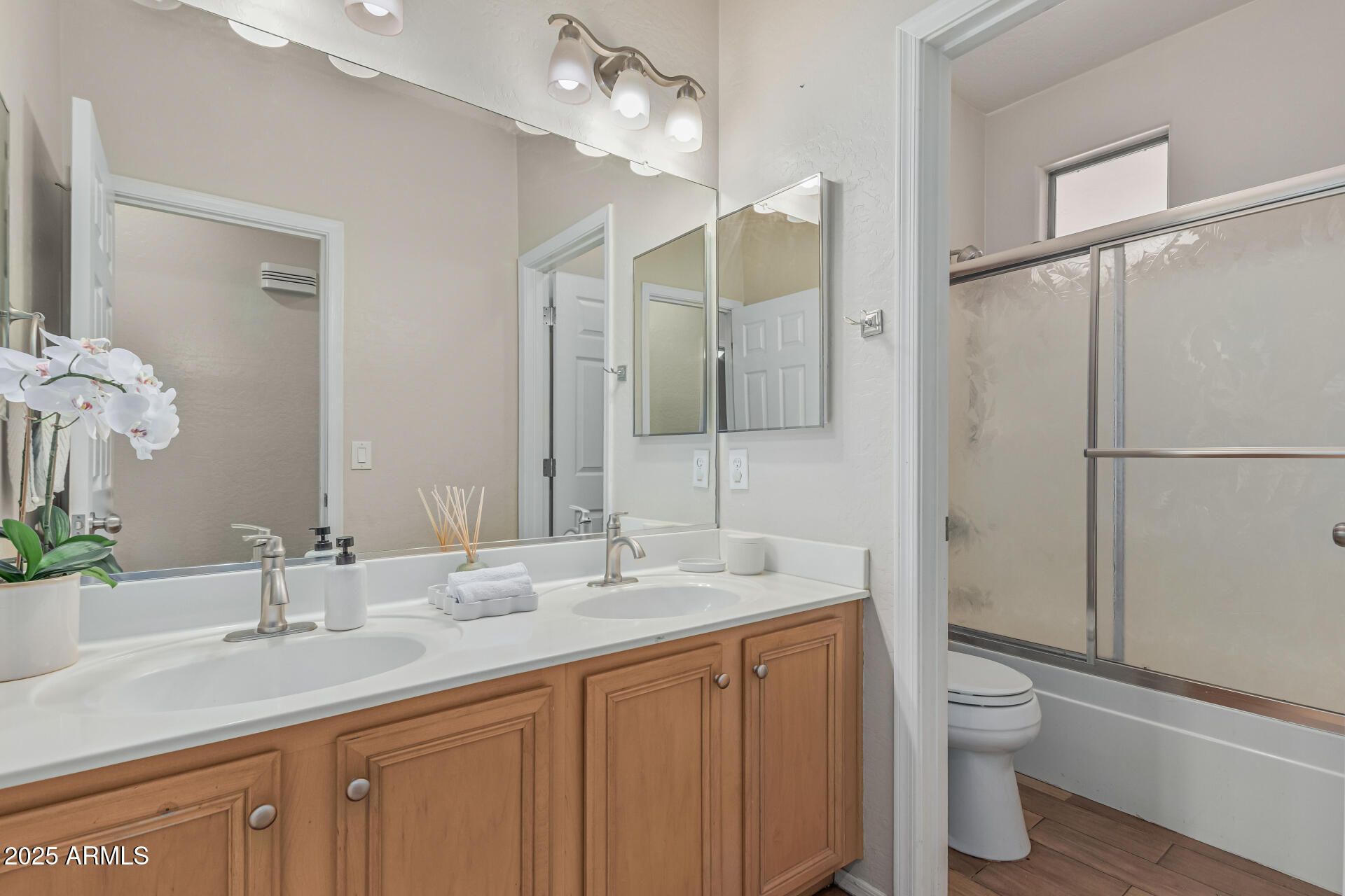 240 West Brooks Street Gilbert, AZ 85233 - Photo 18 of 33 23 Brooks